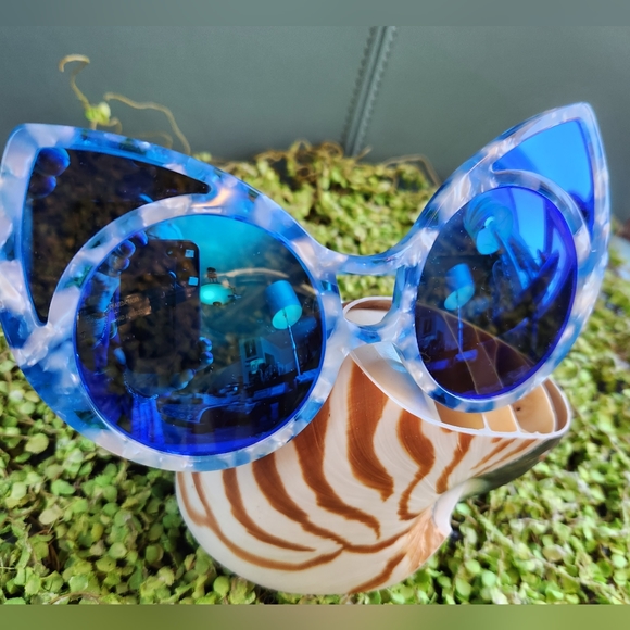 LINDA FARROW GALLERY KHALEDA RAJAB+FAHAD Cat Eye Blue Marble SUNGLASSES RARE NEW - Picture 14 of 16